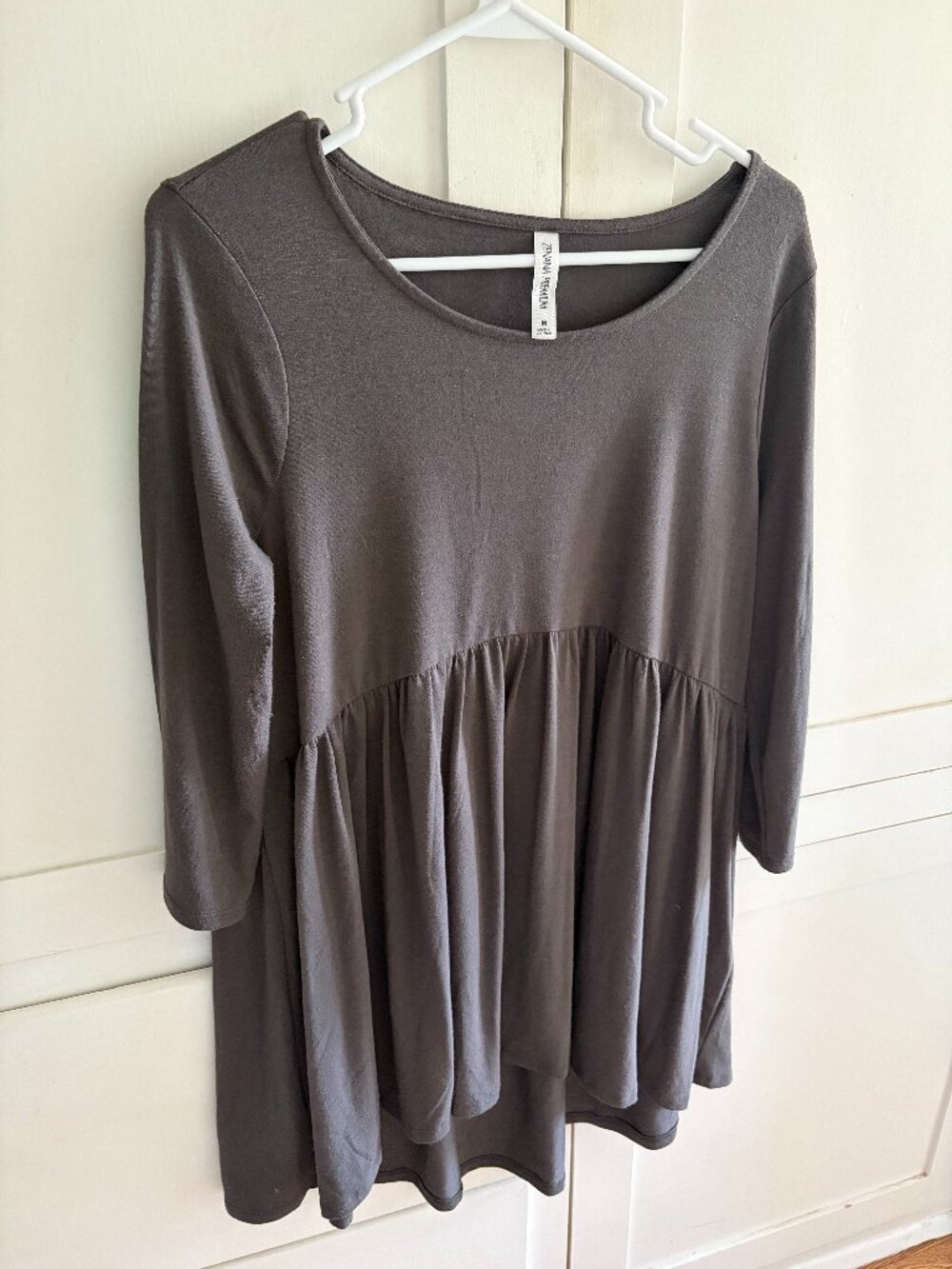 Zenana Baby Doll High Low Waist Long Sleeve T, Size M